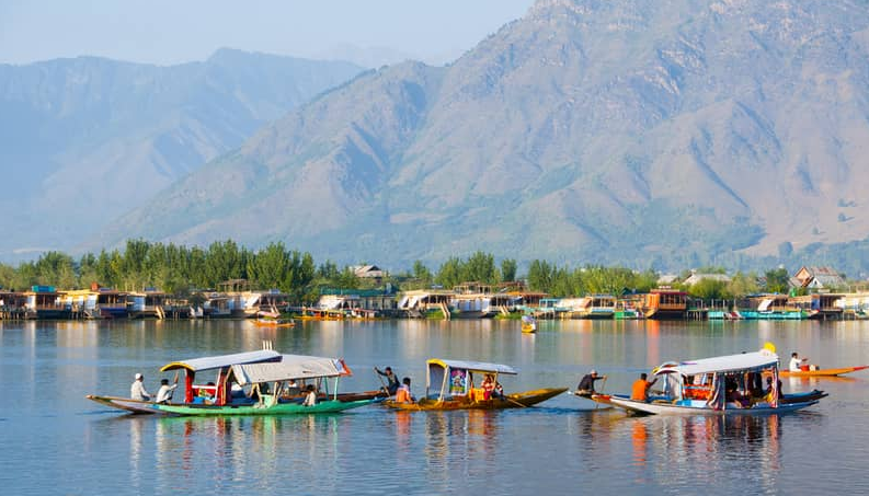 Top 10 Reasons to Visit Kashmir by Dr. Bilal Ahmad Bhat and Syed Basharat Hussain of the KASHmirie