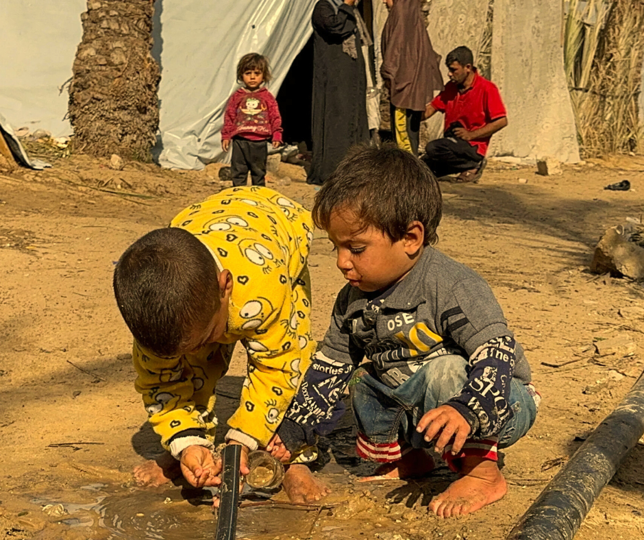 Water Becomes a Scarce Resource in Gaza, with Less Than 5 Liters a Day: Report