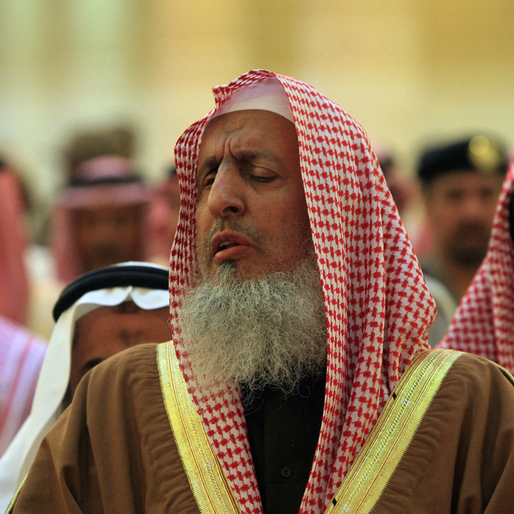Grand Mufti Abdulaziz Al-Asheikh, the Religious Voice of a Generation, Passes Away