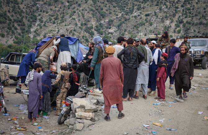 Afghanistan Earthquake Death Toll Rises as Survivors Battle to Stay Alive Amid Aid Shortages