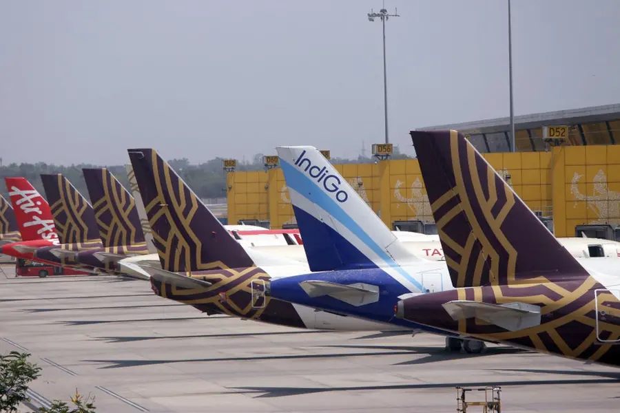 Technical Snag Delays 100 Flights at Delhi Airport — Passengers Advised to Check with Airlines