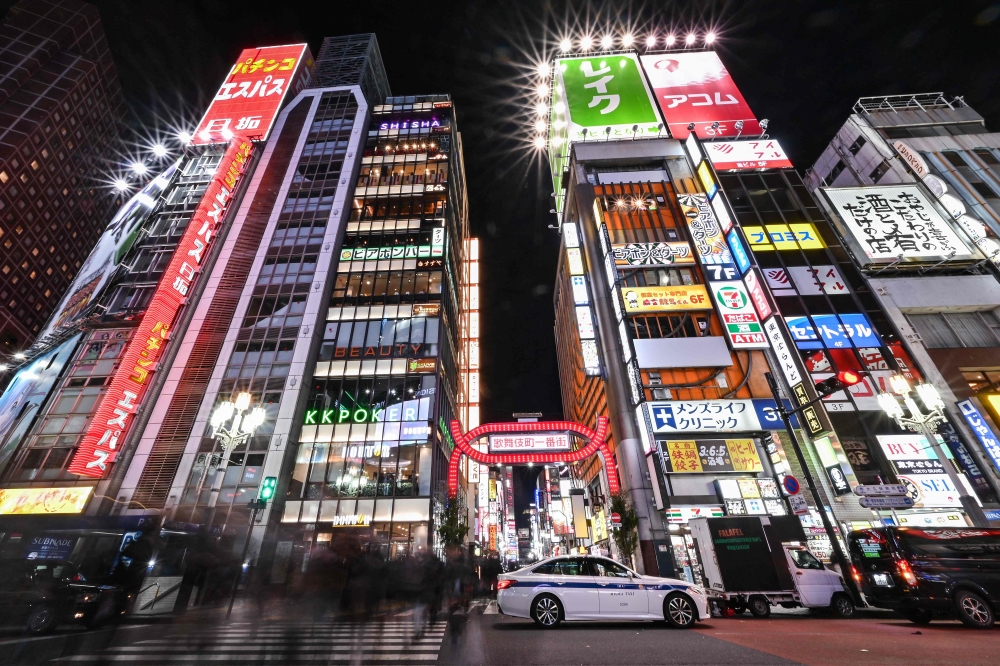 Back to WFH? Asia Revisits Covid-Era Playbook Amid Fuel Crisis