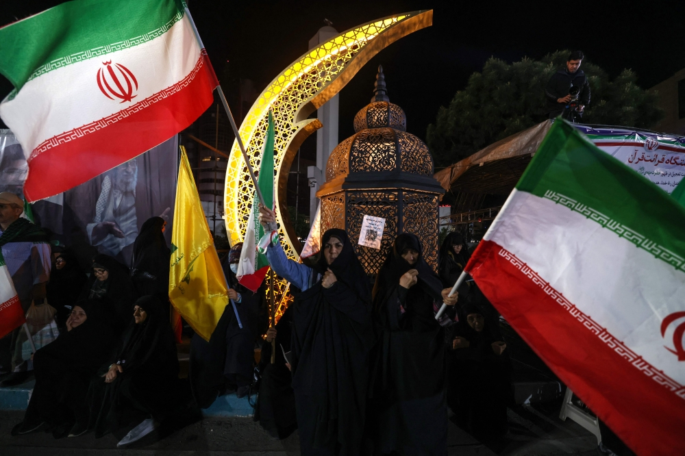 Iran says US can no longer dictate terms as Strait of Hormuz talks continue