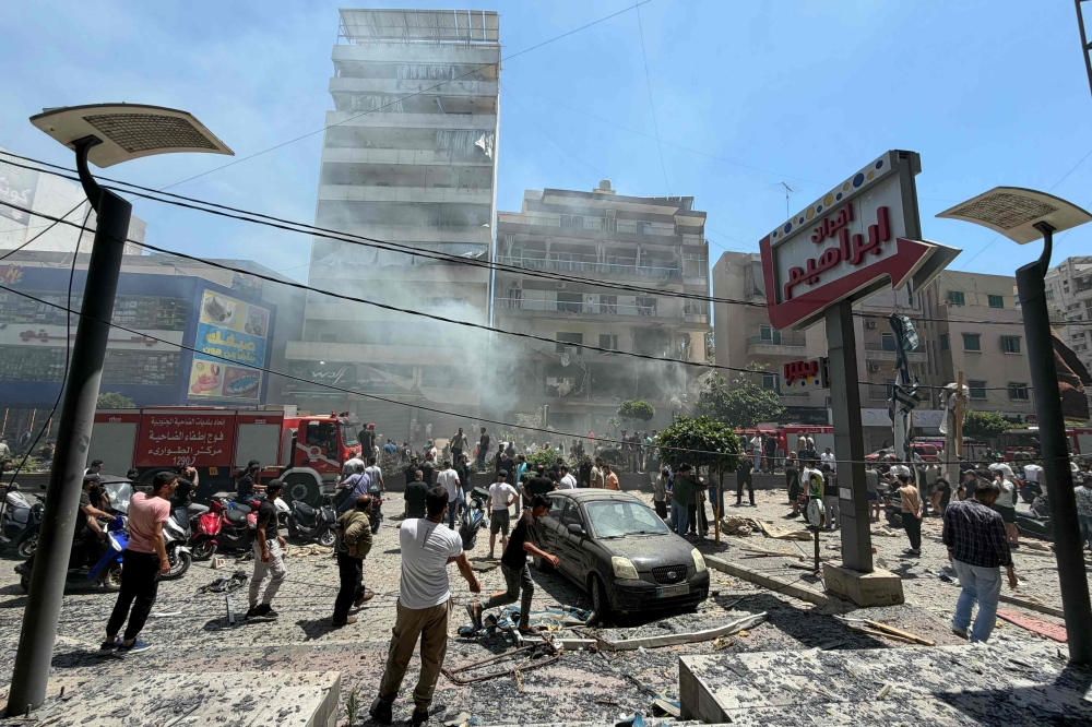 Israeli strikes continue in south Lebanon despite Middle East peace agreement